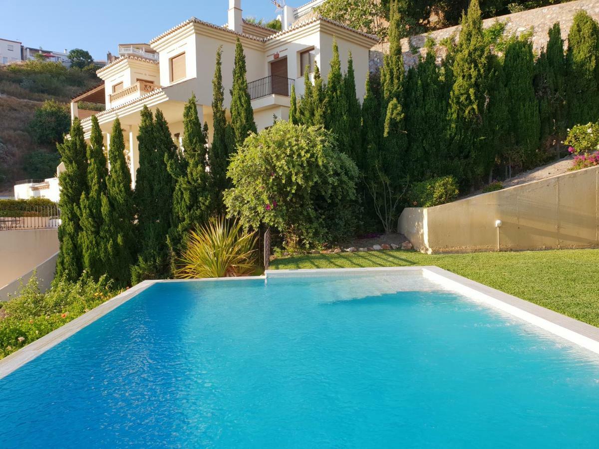 Banyan Cotobro Villa Almuñécar Exterior foto